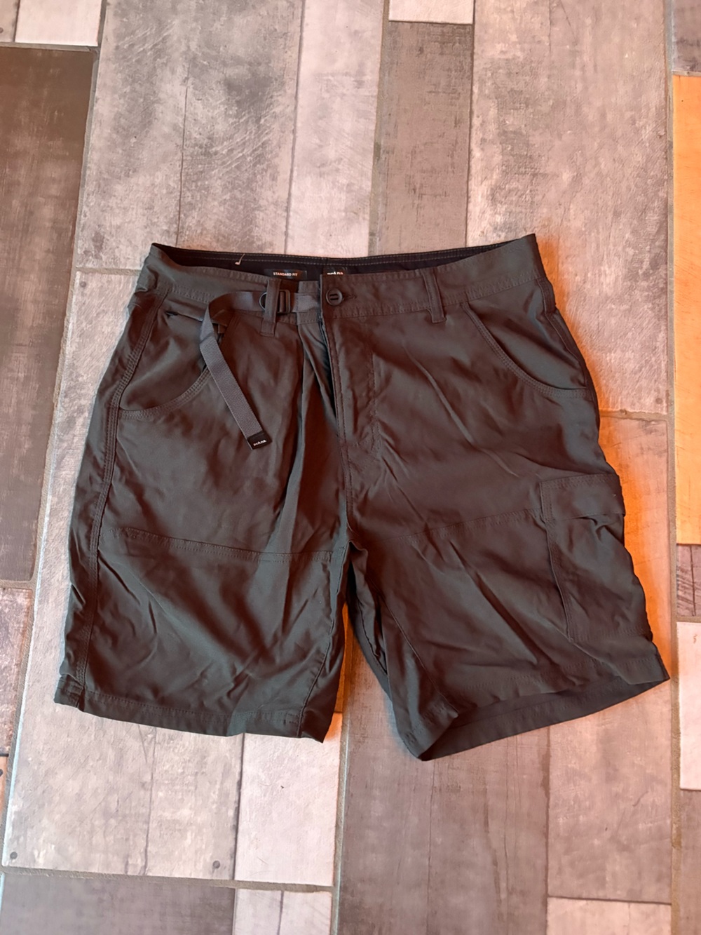 Prana Men's Olive Cargo Stretch Shorts
